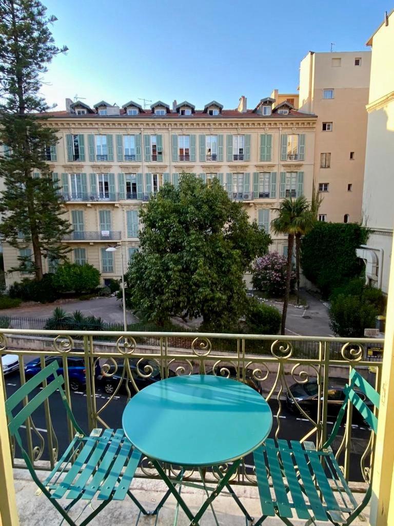 Appartement Nicois Au Coeur Du Triangle D'Or ニース エクステリア 写真