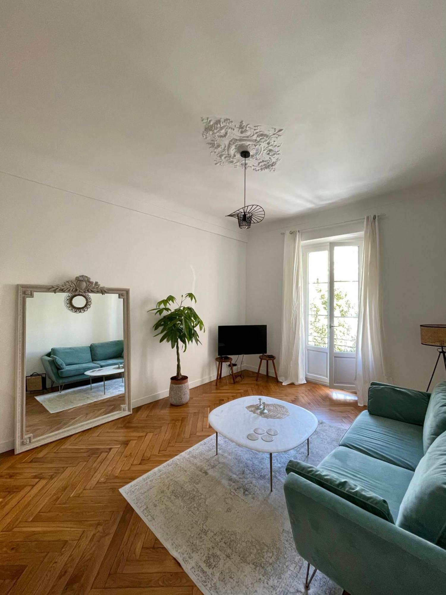 Appartement Nicois Au Coeur Du Triangle D'Or ニース エクステリア 写真
